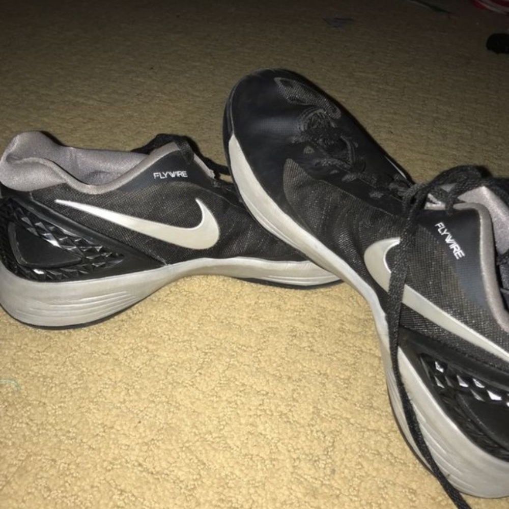 Nike Flywire Volleyball Shoes